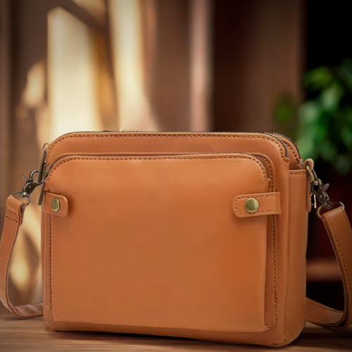 Sara Meisterteos | Bolsa de Charol