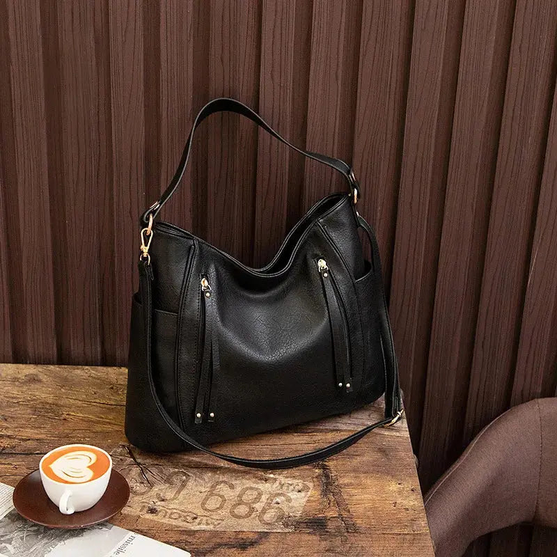 Blanche’s elegante | Capa de cuero elegante