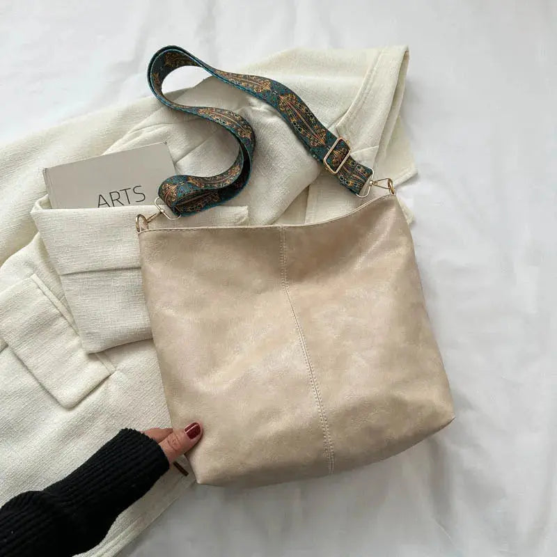 Kristina Vintage Encantamiento | Bolso de Hombro de Cuero
