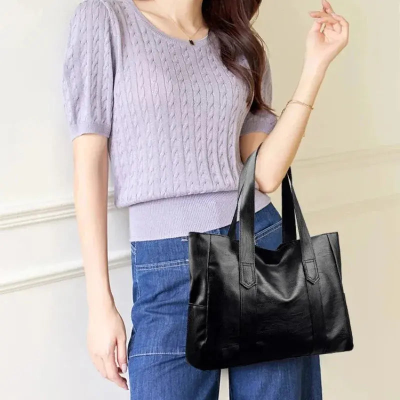 María minimalista de lujo | Bolso de hombro de cuero suave