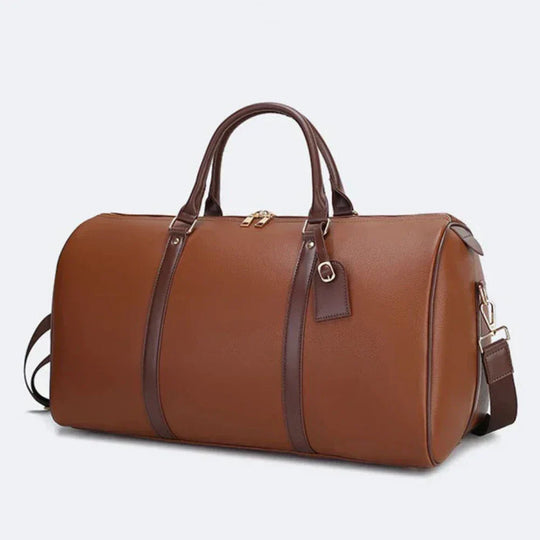 Mikael Lyx_Suitcase home