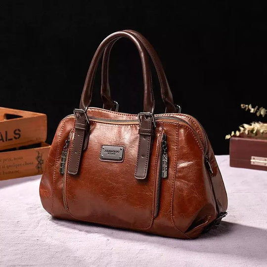 Agneta Luxe Statement | Cartera de piel sintética