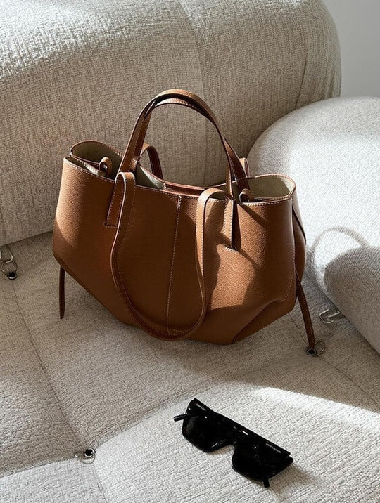 Teresa – Bolso tote con asas curvas
